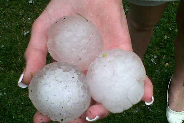 Hail-balls